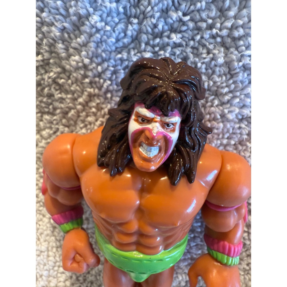 Vintage 1990 Hasbro WWF Ultimate Warrior Series 1 Action Figure WWE Titan Sports - Picture 2 of 9